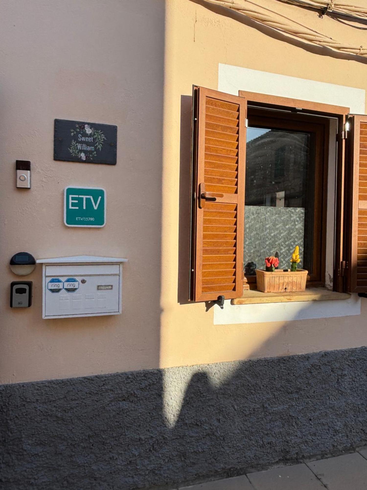 Sweet William Villa S'Arraco Buitenkant foto